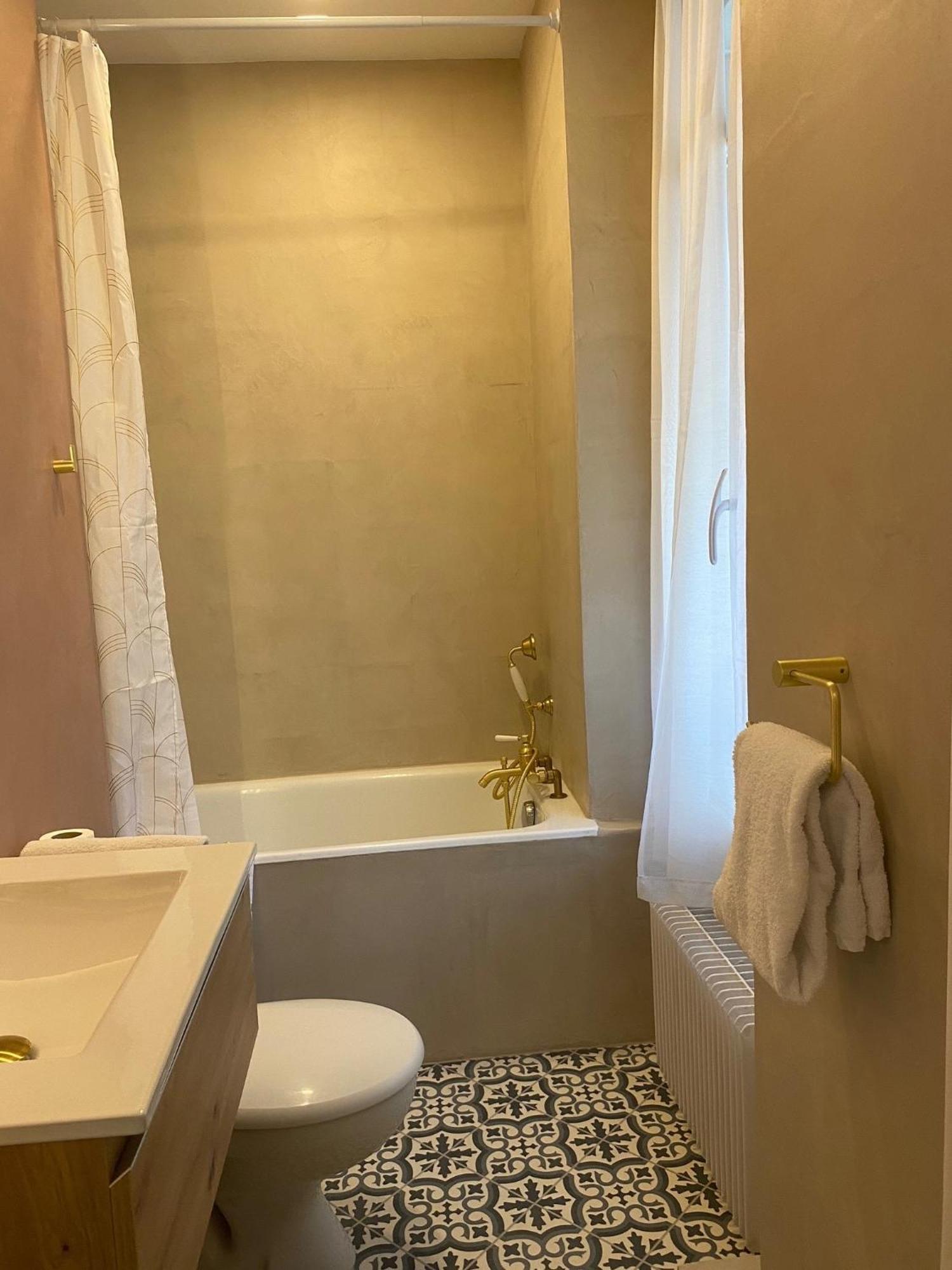 Hotel Boileau Párizs Kültér fotó