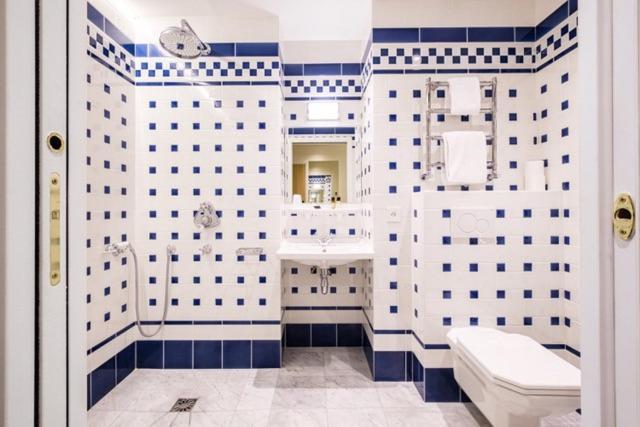 Hotel Boileau Párizs Kültér fotó